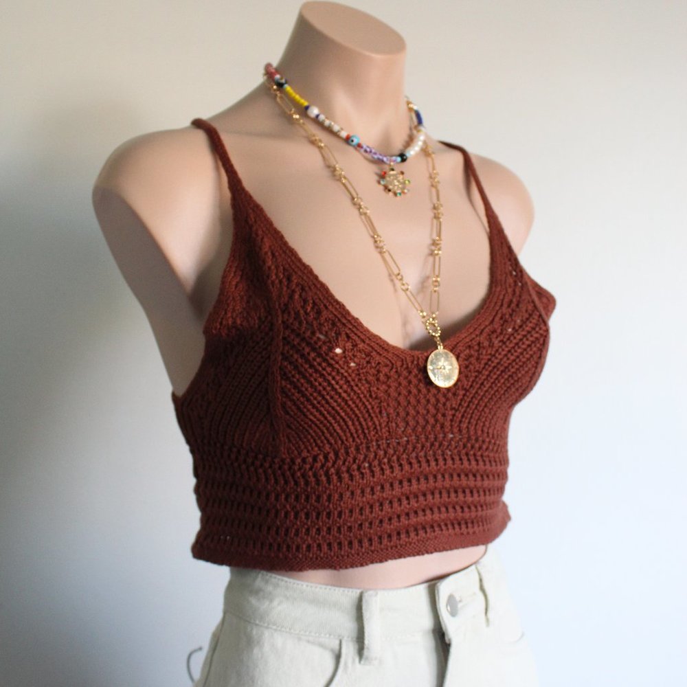🌞🐚Summer Tings Collection// Chocolate brown Crochet crop top - Picture 5 of 6